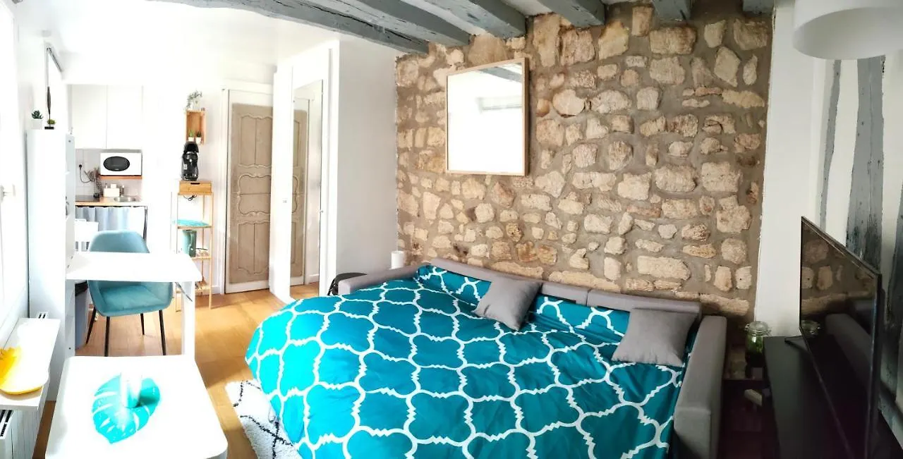 Studio Charme Haut-Marais Paryż