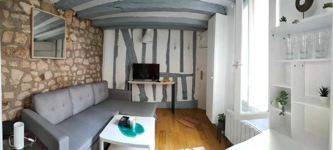 Studio Charme Haut-Marais Parigi